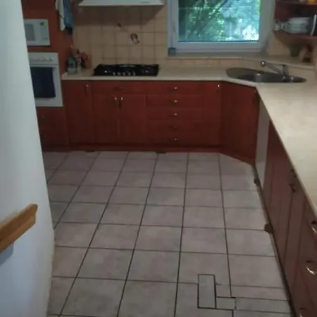 Pokoj S Krbem V Centru Zlina Homestay Zlin