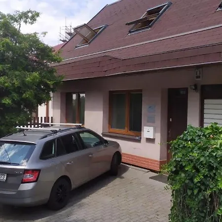 Homestay Pokoj S Krbem V Centru Zlina Zlin