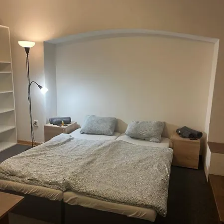 Pokoj S Krbem V Centru Zlina Zlin