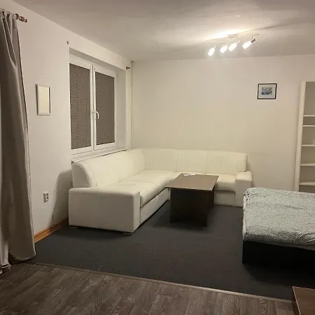 Pokoj S Krbem V Centru Zlina Homestay *